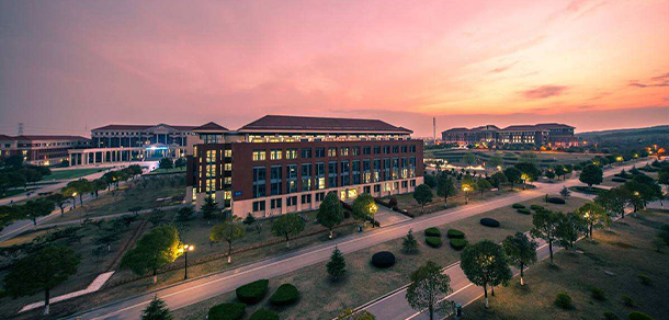 中国传媒大学 - 流金歲月