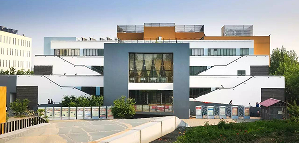 中央财经大学 - 流金歲月