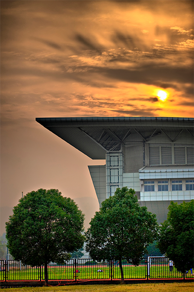 岁月流金 · 青春不散场