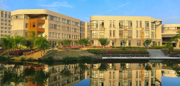 江苏科技大学 - 流金歲月