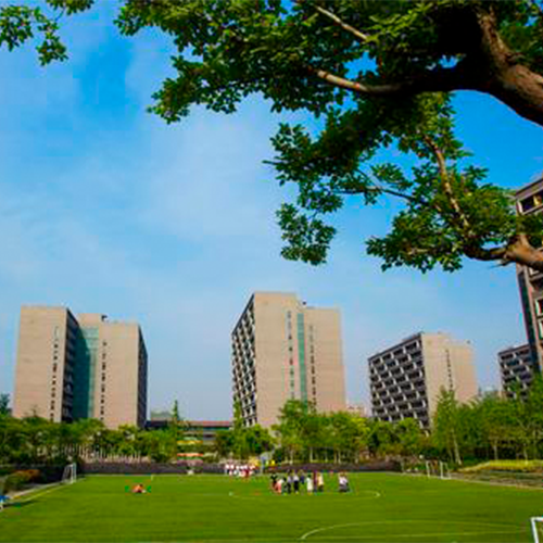 大學简介