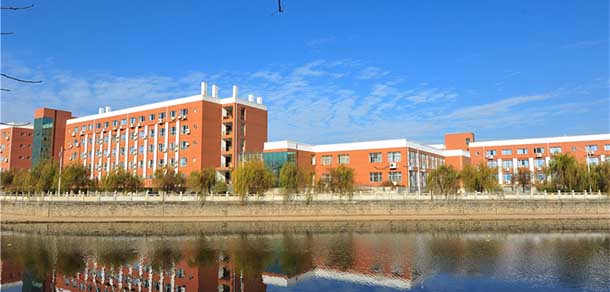 江西科技师范大学 - 流金歲月