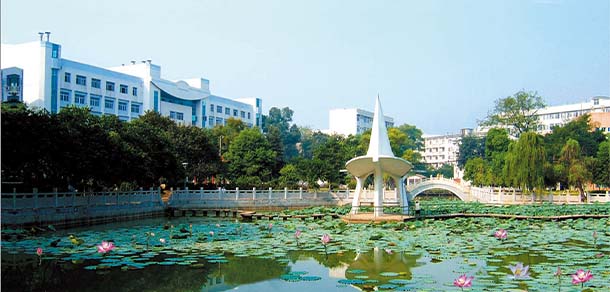 江西理工大学 - 流金歲月