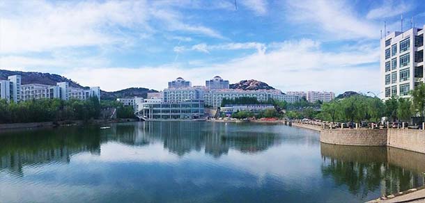 青岛大学 - 流金歲月