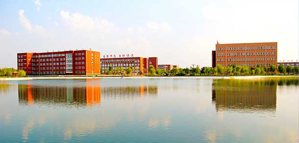 山东英才学院 - 流金歲月