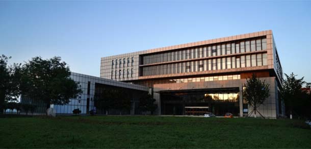 齐鲁工业大学 - 流金歲月