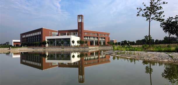 齐鲁工业大学 - 流金歲月