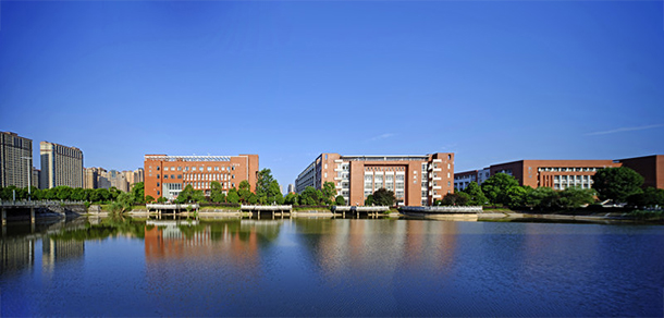 湖南工业大学 - 流金歲月