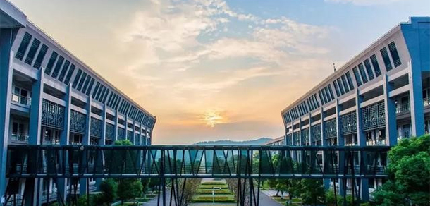 中南大学 - 流金歲月