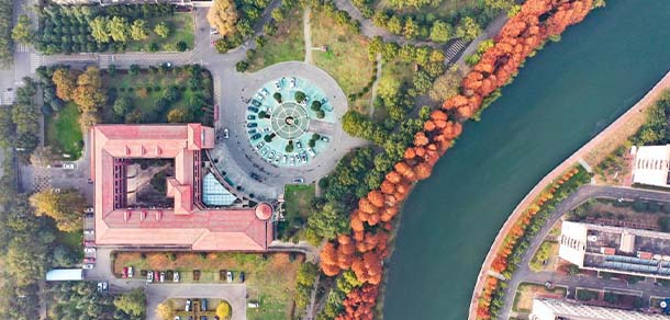 湖北工业大学 - 流金歲月