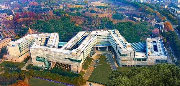 华中科技大学 - 流金歲月