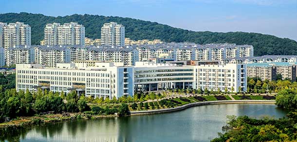 华中科技大学 - 流金歲月