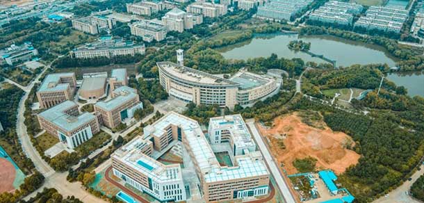 武汉科技大学 - 流金歲月