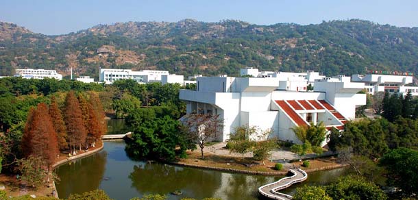 汕头大学 - 流金歲月