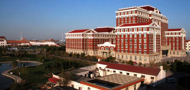 天津外国语大学 - 流金歲月