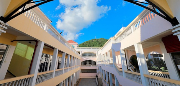 三亚学院 - 流金歲月