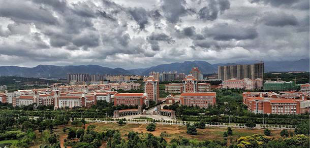 西南民族大学 - 流金歲月