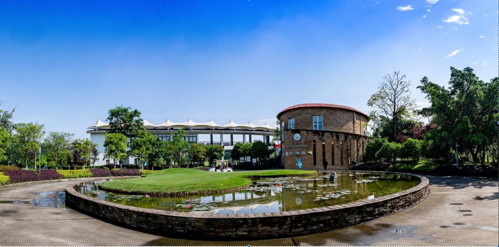 四川旅游学院 早安青春