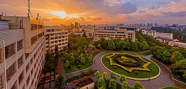 西南林业大学 - 流金歲月