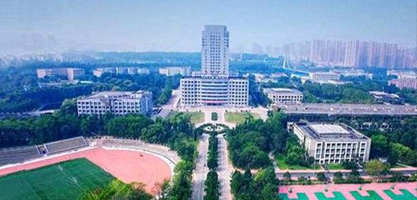 燕山大学 - 流金歲月