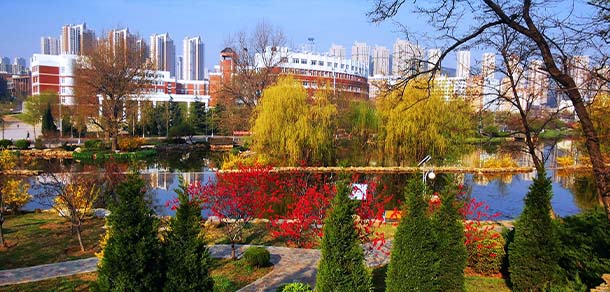 大连海事大学 - 流金歲月