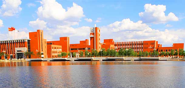 沈阳工业大学 - 流金歲月