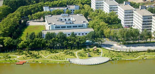 哈尔滨商业大学 - 流金歲月