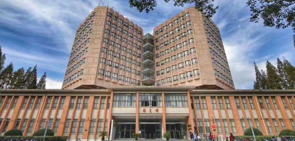 同济大学 - 流金歲月