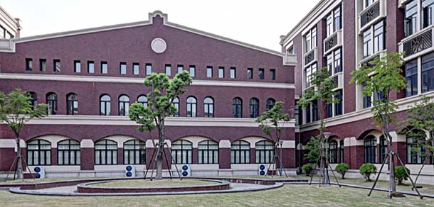 上海建桥学院 - 流金歲月