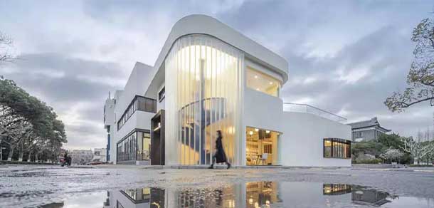 华东理工大学 - 流金歲月