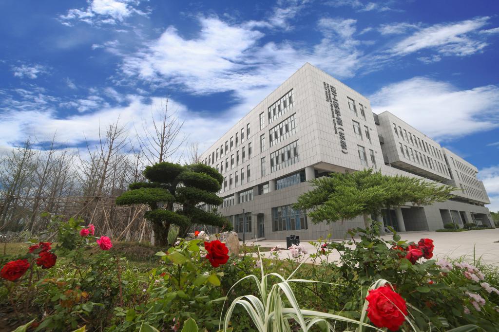 山东农业工程学院 早安青春