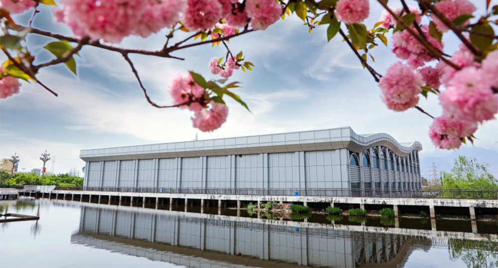 西昌学院：校名题写 / 校徽设计