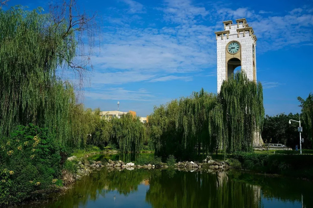 西南财经大学-校园风景
