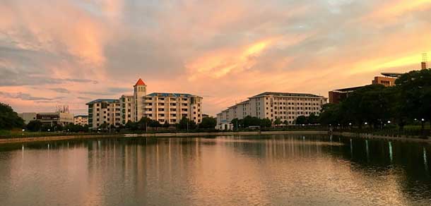 湘潭大学 - 流金岁月